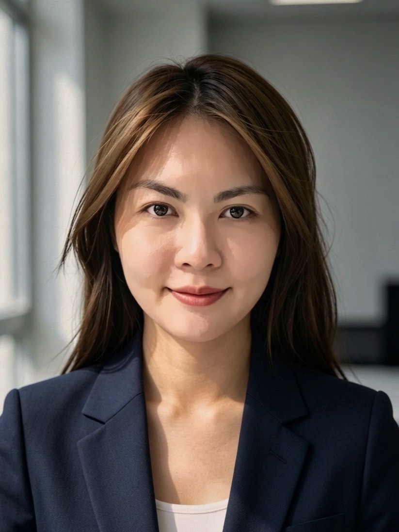 CHLOE TANG